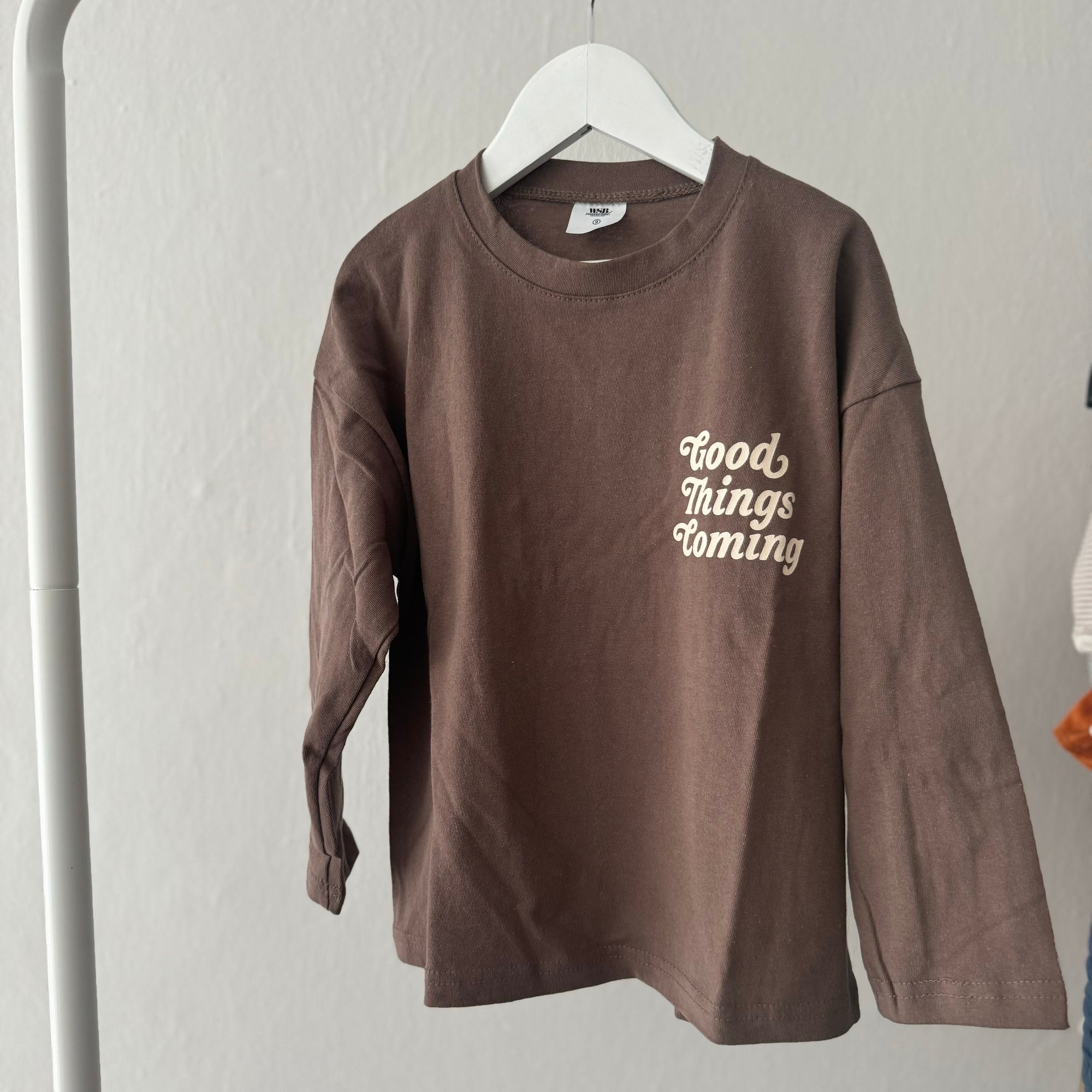 Coming Tee - Brown