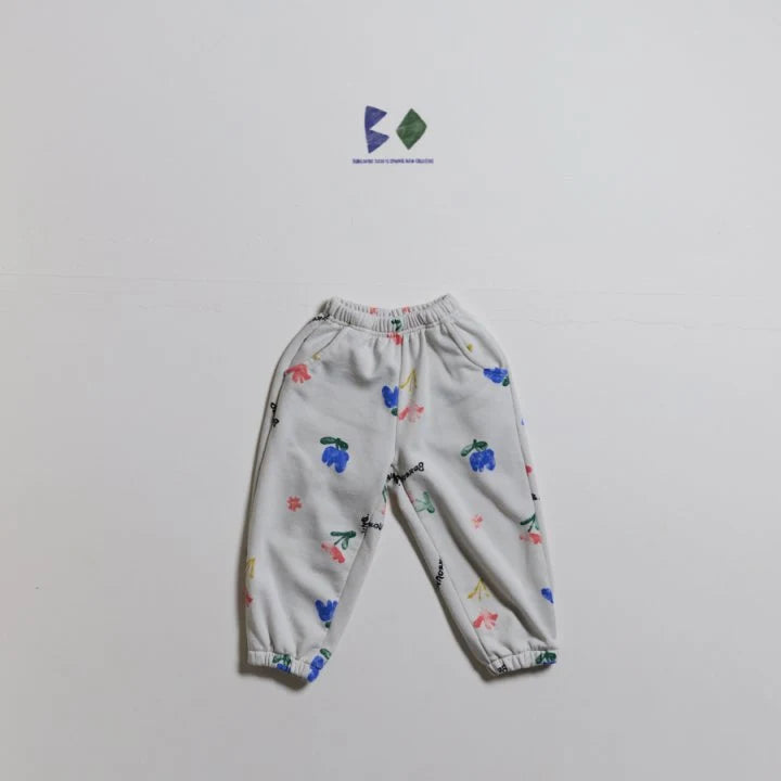 Floral Jogger Pants1_byLittleFox_jetztvorbestellen