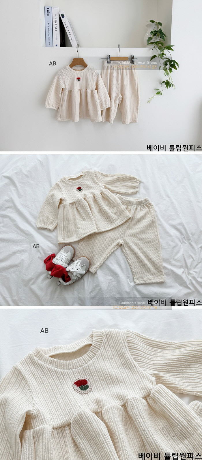 Little Foxx – Baby Tulip Dress Top &amp; Bottom Set