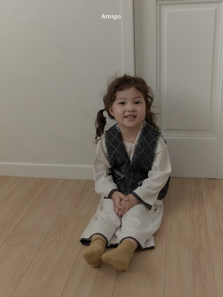 Little Foxx – Quilted Mello Vest