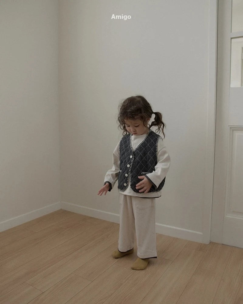 Little Foxx – Quilted Mello Vest