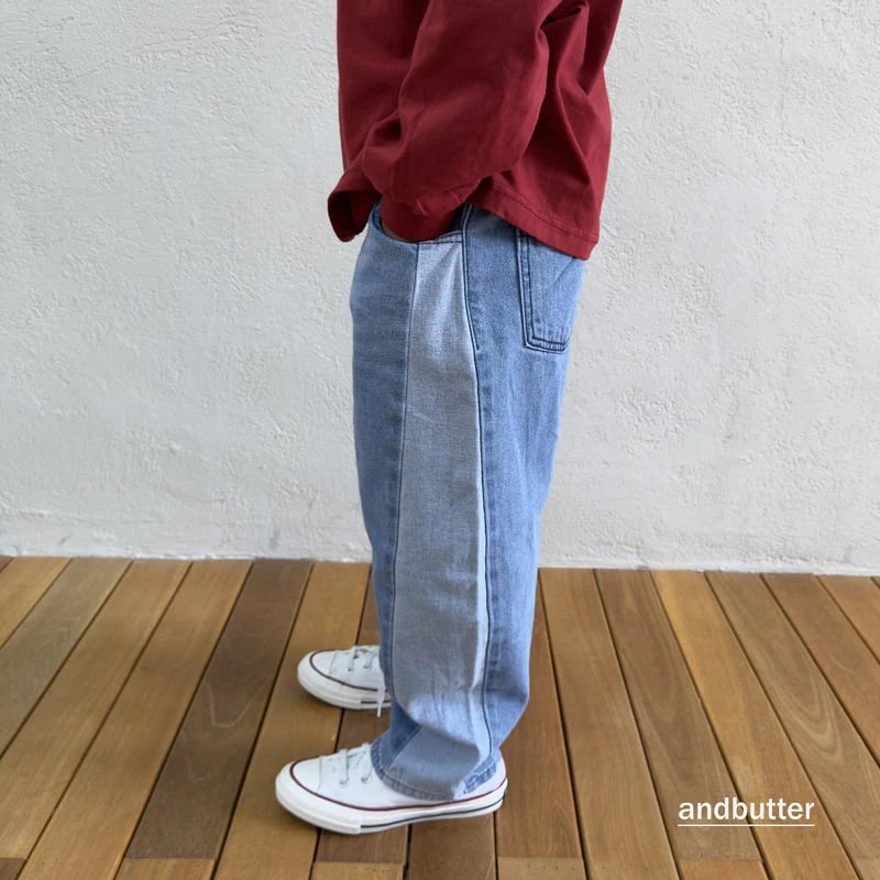 Little Foxx – Curved Contrast Denim