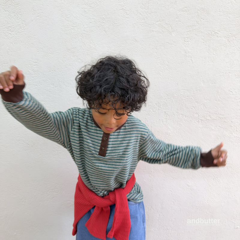 Little Foxx – Pepero Henley Tee