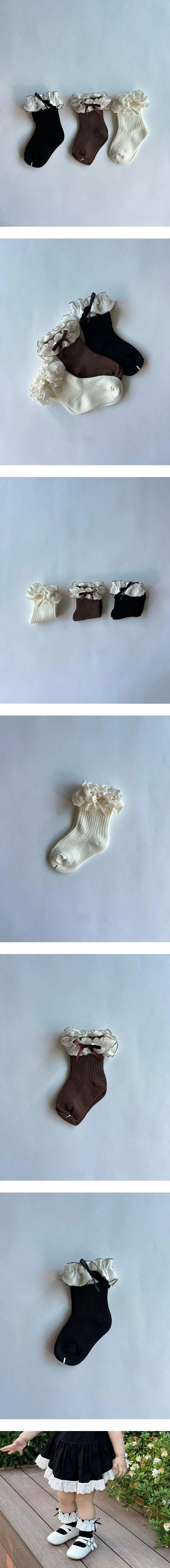 Little Foxx – Lace Ribbon Socks Set