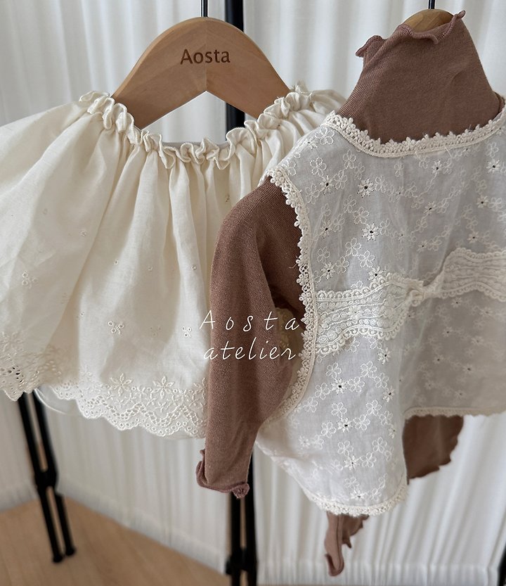 Little Foxx – Lace Open Vest