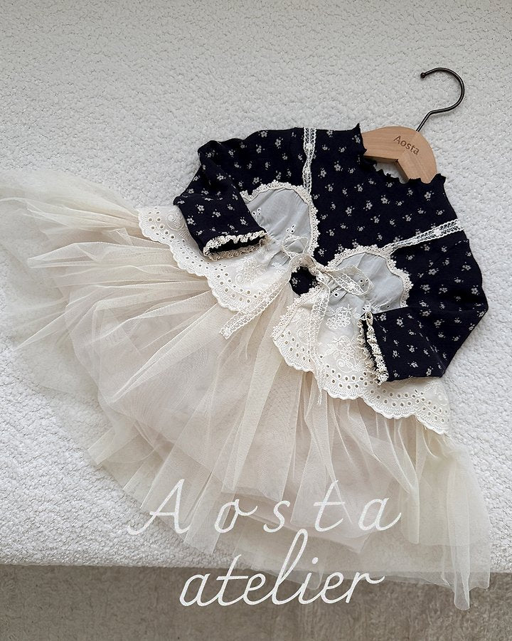 Little Foxx – Lace Bustier