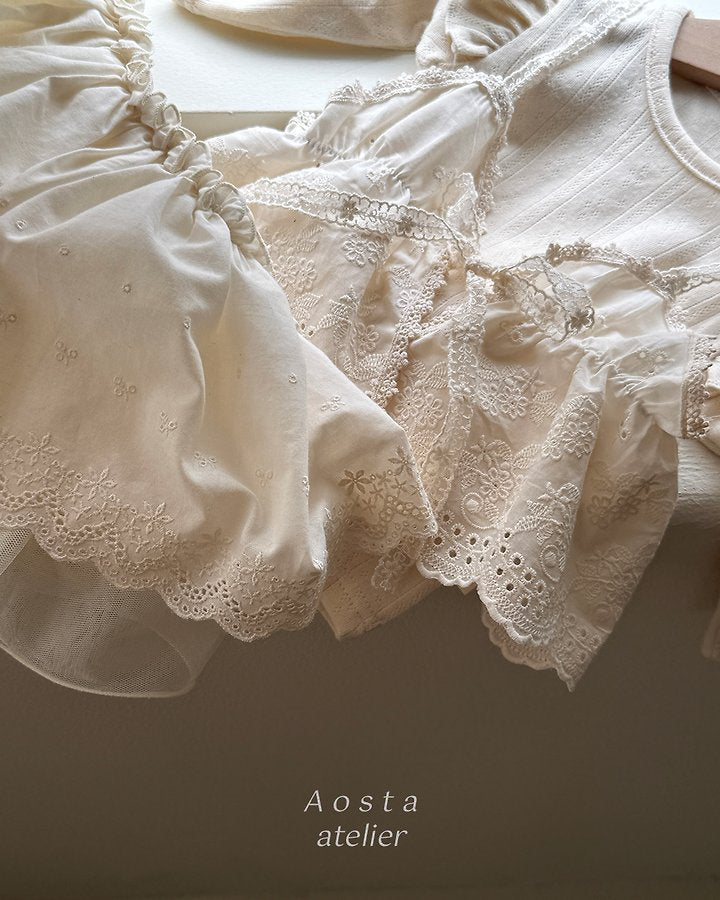 Little Foxx – Lace Skirt
