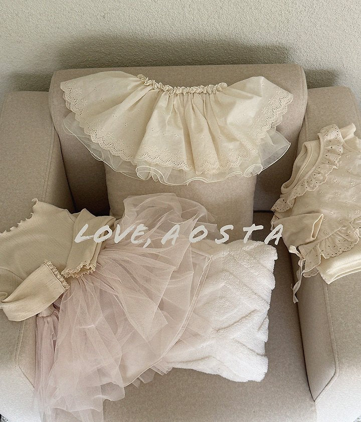 Little Foxx – Lace Skirt