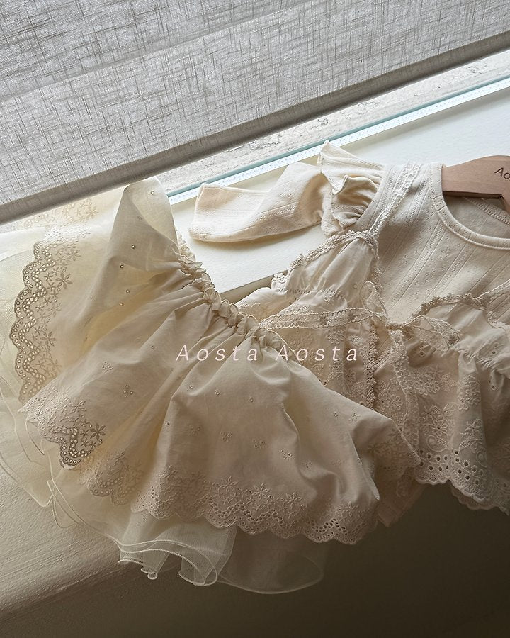 Little Foxx – Lace Skirt
