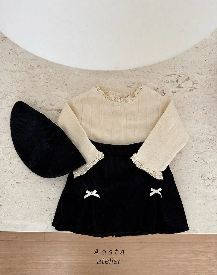 Little Foxx – Camelia Tee