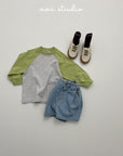 Little Foxx – Steady Raglan Tee