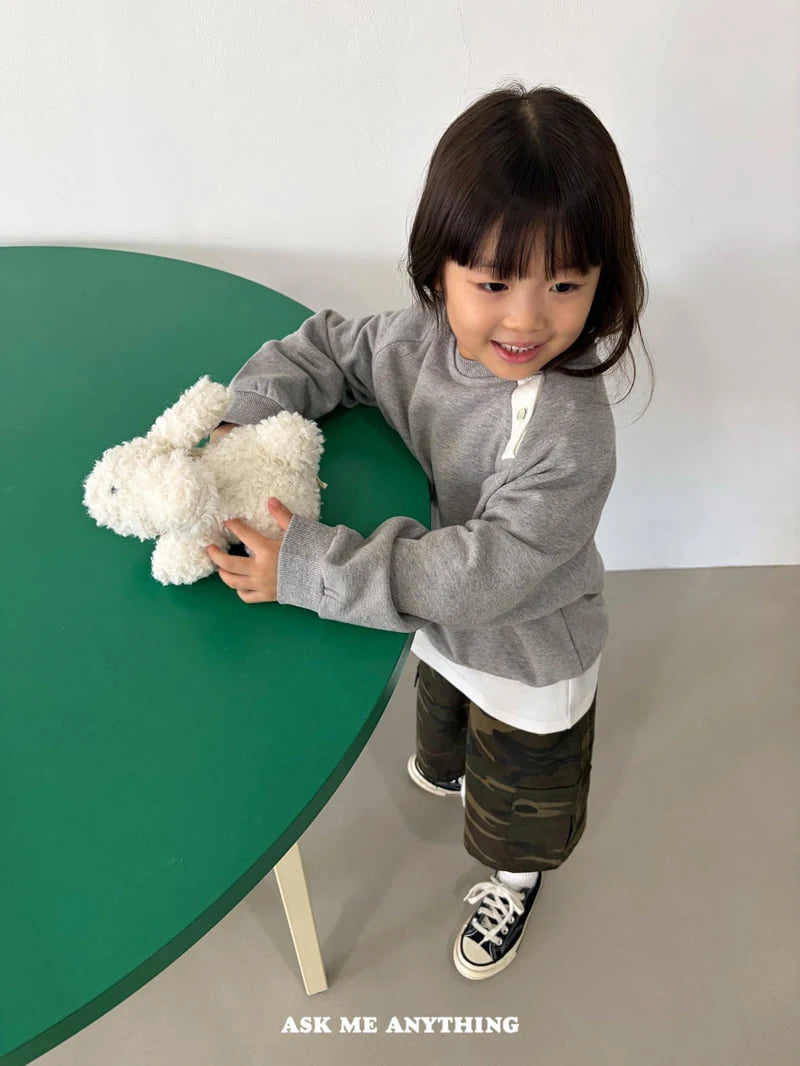 Little Foxx – Button Sweatshirt