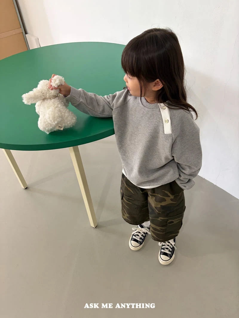Little Foxx – Button Sweatshirt