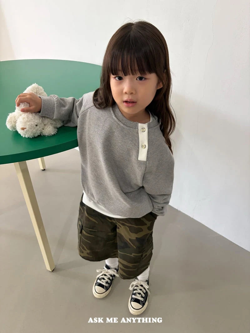 Little Foxx – Button Sweatshirt