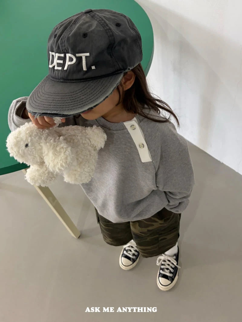 Little Foxx – Button Sweatshirt