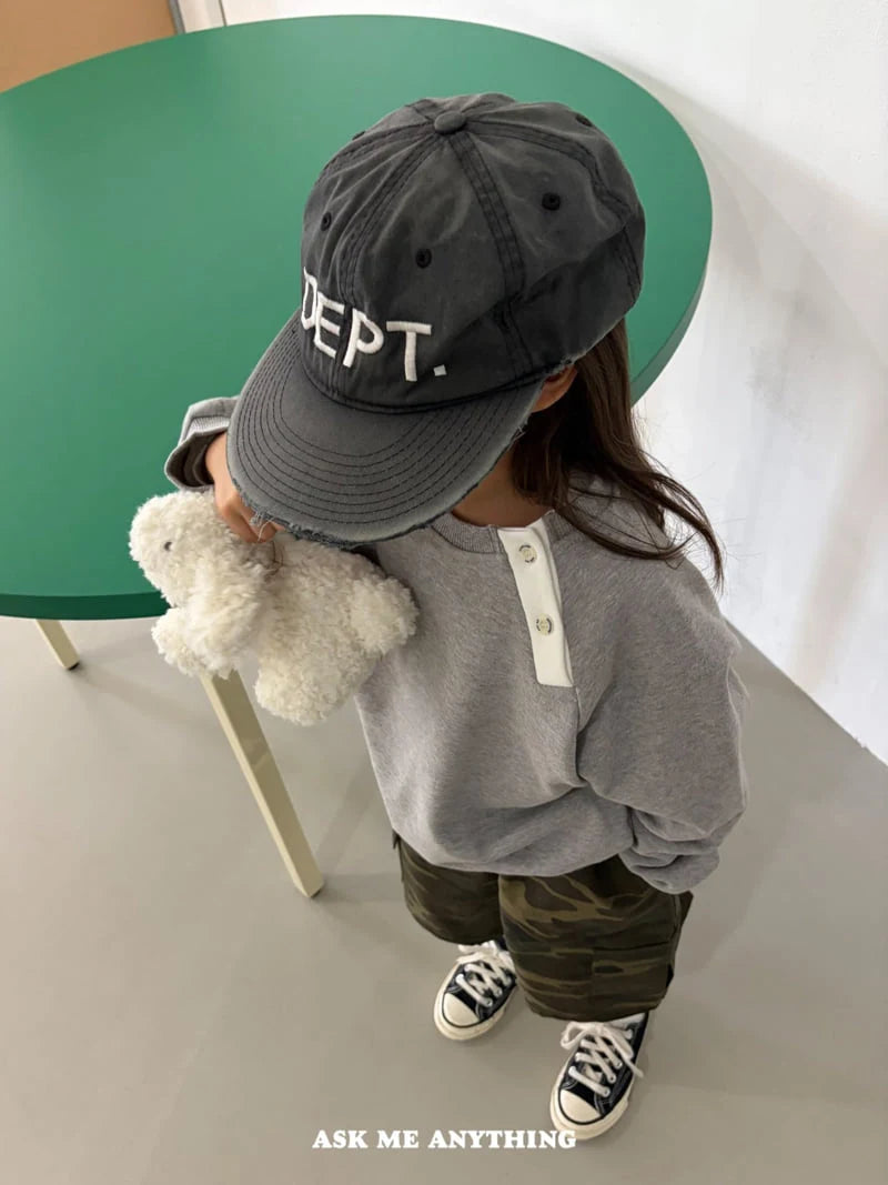 Little Foxx – Button Sweatshirt