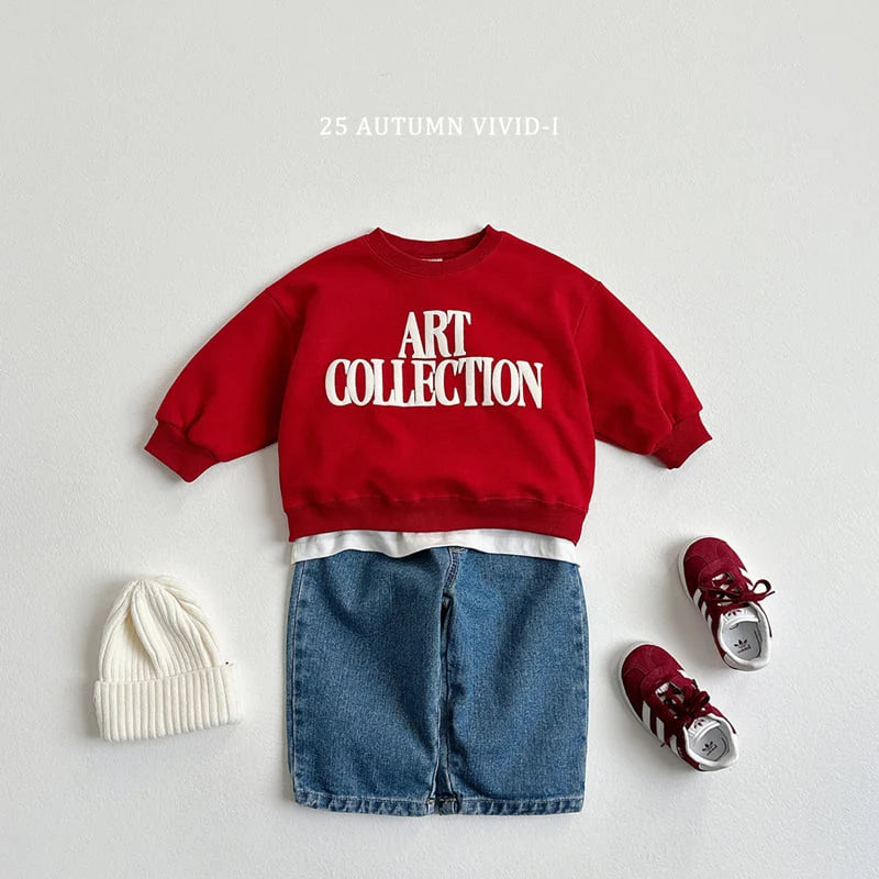 Art Embossed Sweatshirt