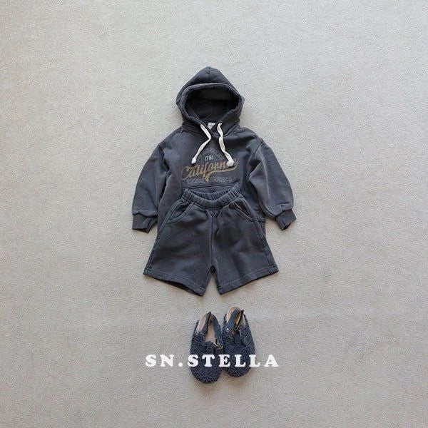 Kelly Hoodie