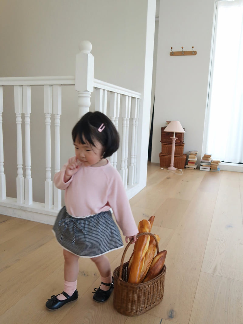 Little Foxx – Dumpling Skirt Pants