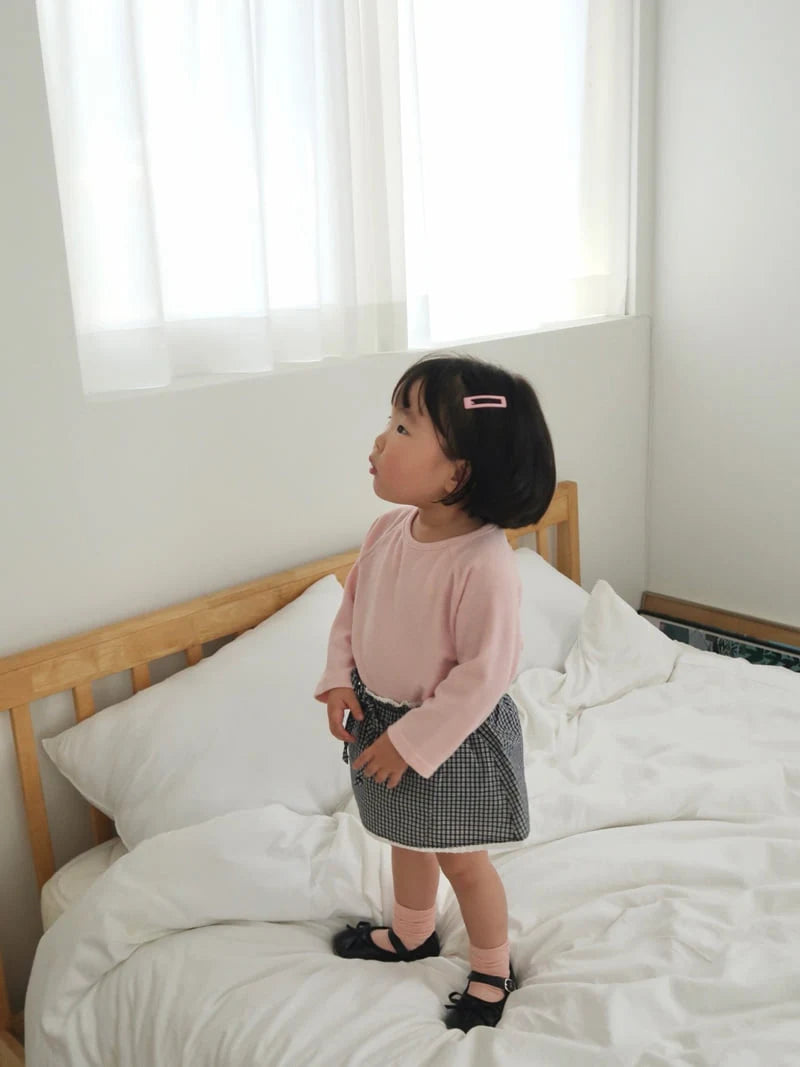 Little Foxx – Dumpling Skirt Pants
