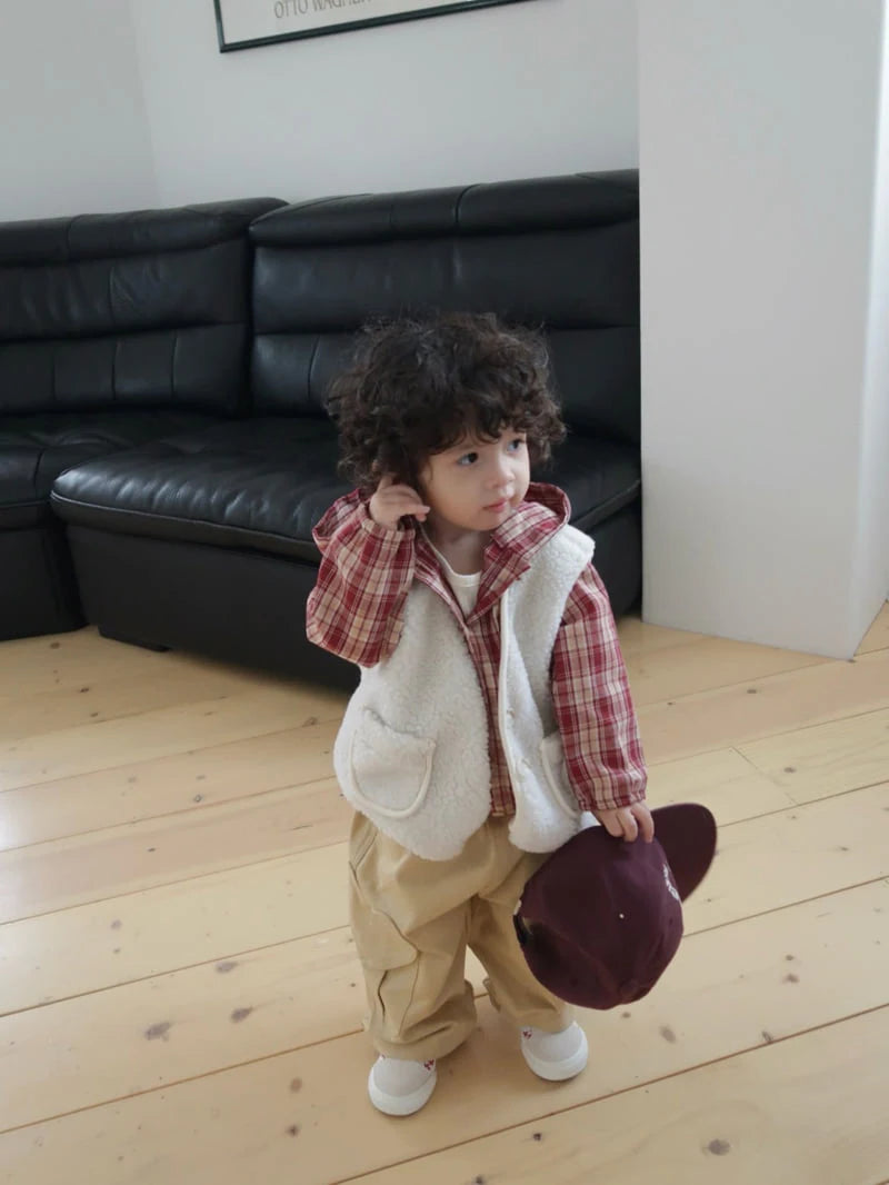 Little Foxx – Dotori Dumble Vest