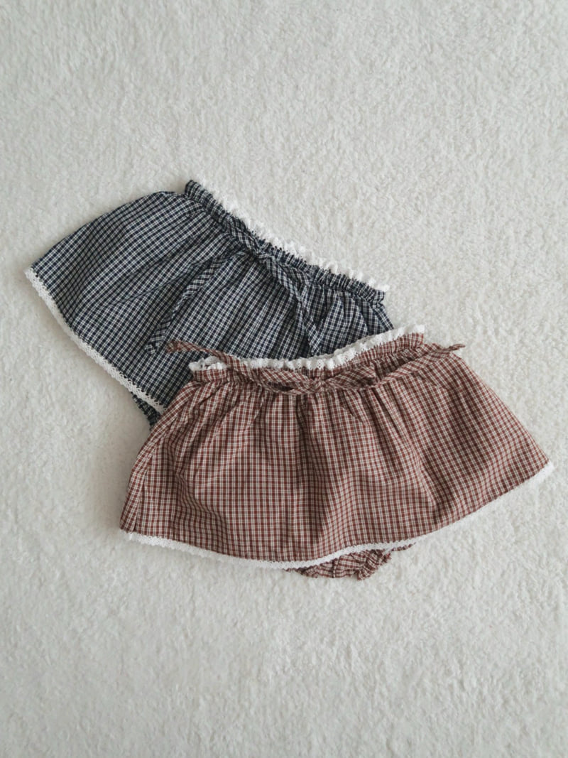 Little Foxx – Dumpling Skirt Pants