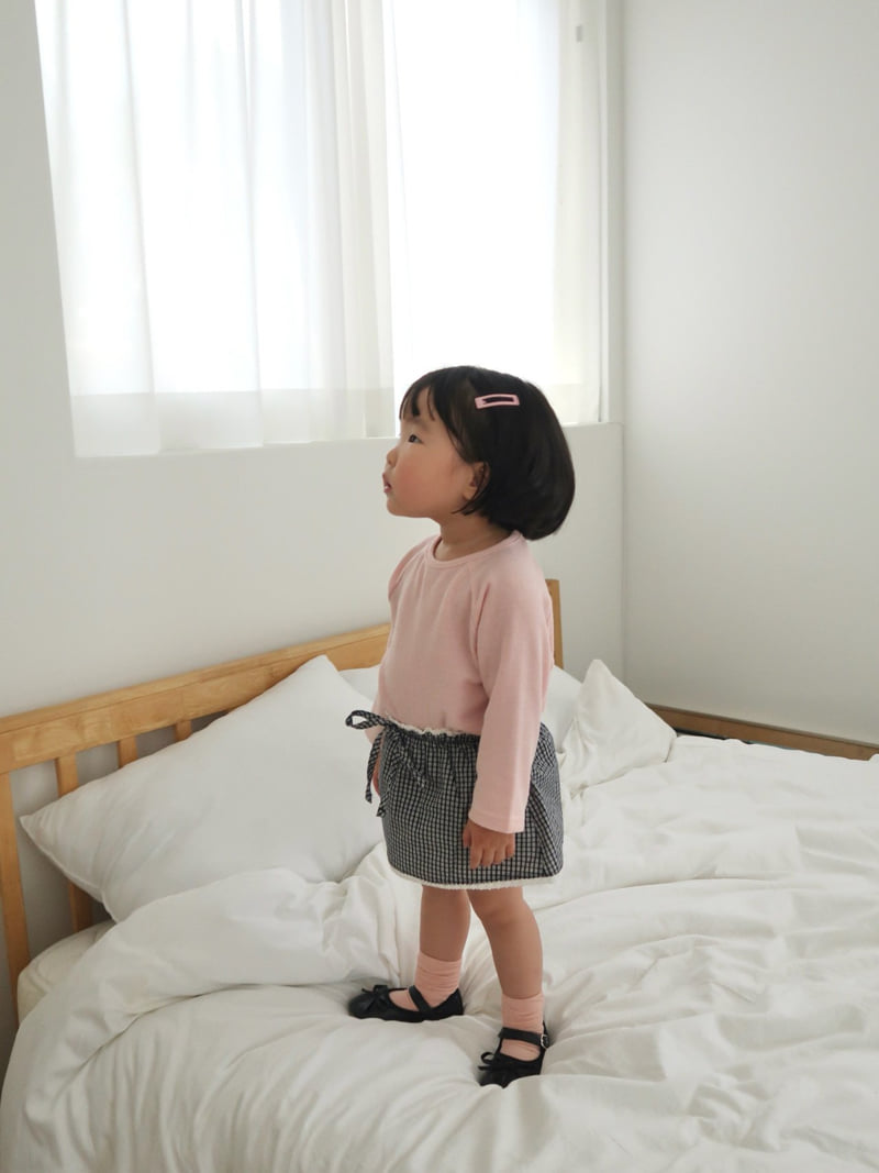 Little Foxx – Dumpling Skirt Pants