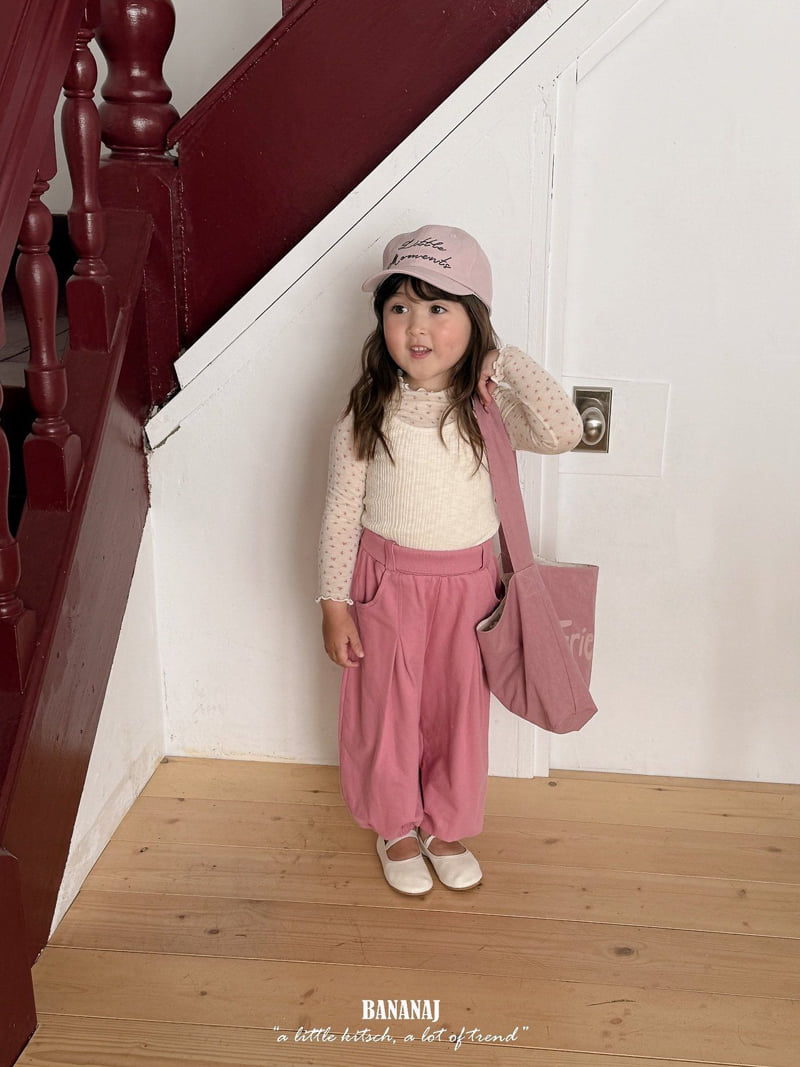 Little Foxx – Ecru Jogger Pants