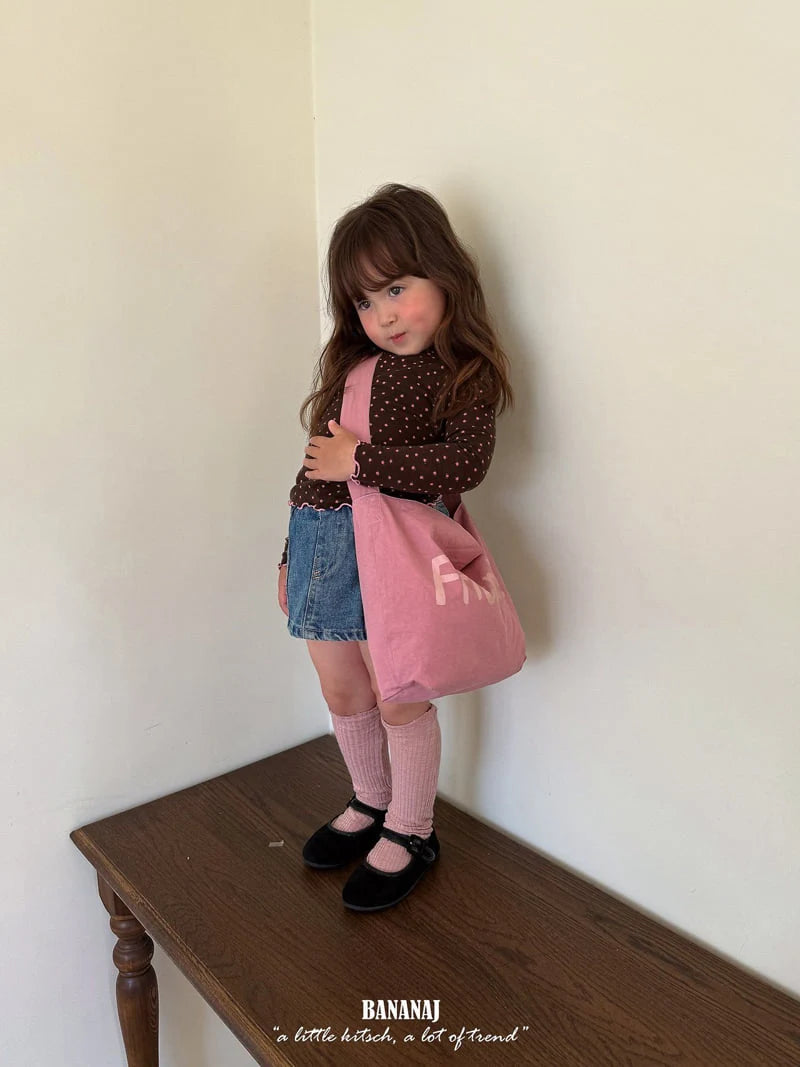 Little Foxx – Rose Turtleneck Tee