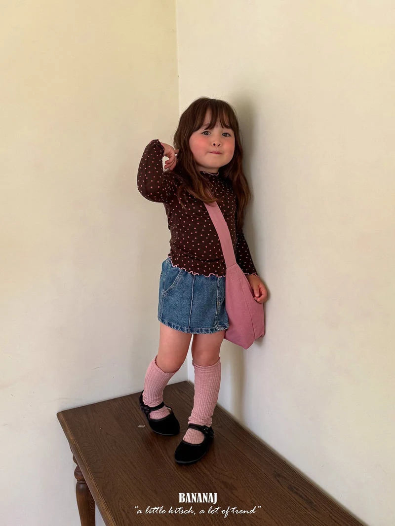 Little Foxx – Rose Turtleneck Tee
