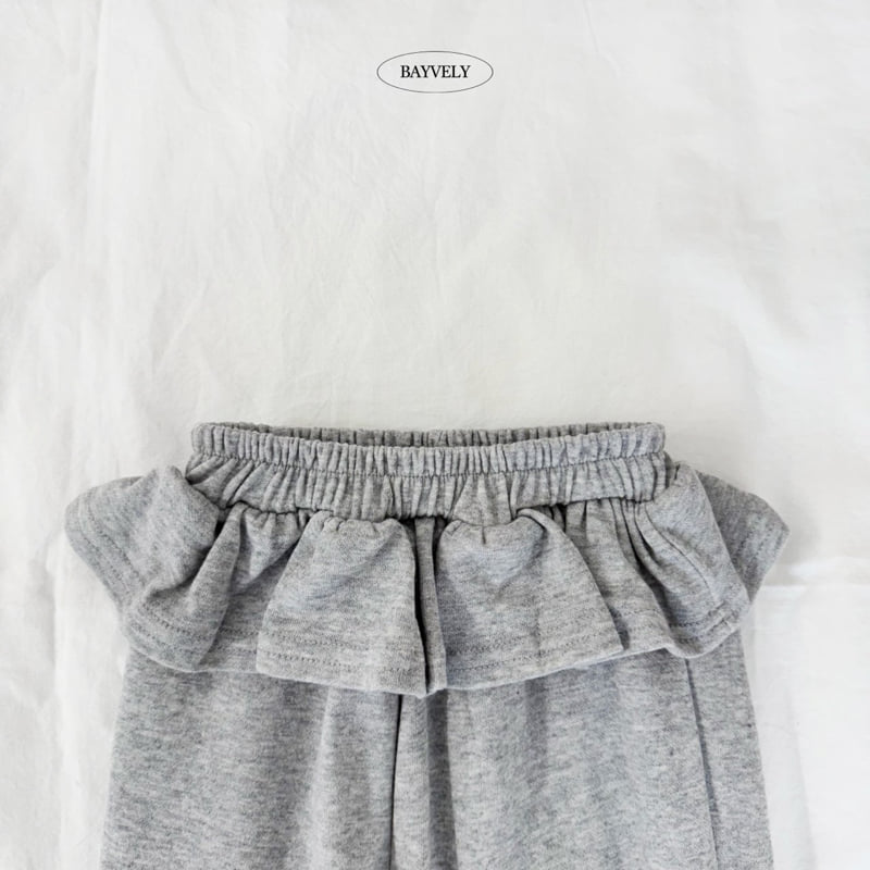 Little Foxx – Angel Frill Jogger Pants
