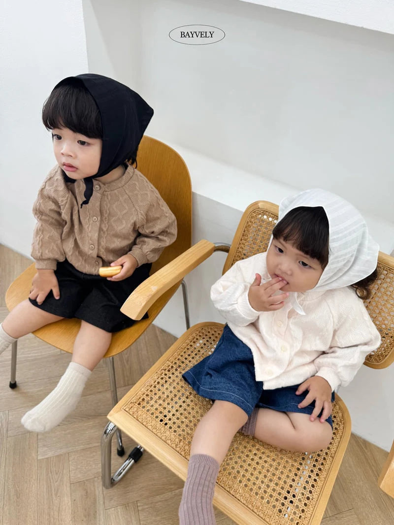 Little Foxx – Cable Knit Cardigan
