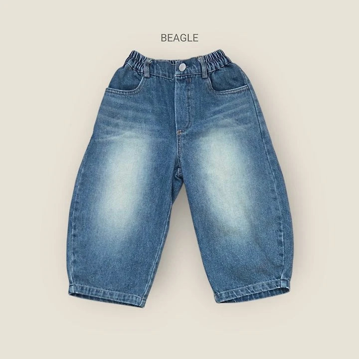 Little Foxx – Curved Blue Jeans