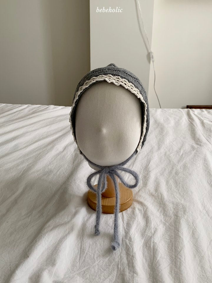 Little Foxx – Cable Knit Bonnet