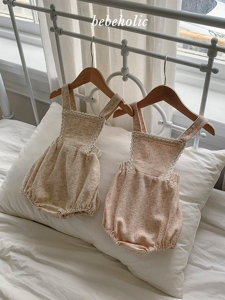 Little Foxx – Noco Suspender Suit