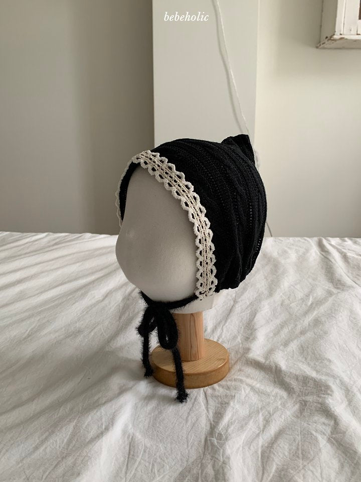 Little Foxx – Cable Knit Bonnet