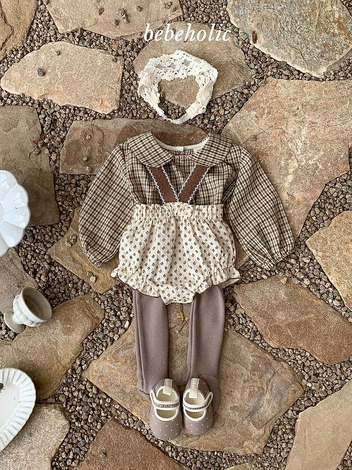 Little Foxx – Leaf Suspender Bloomers