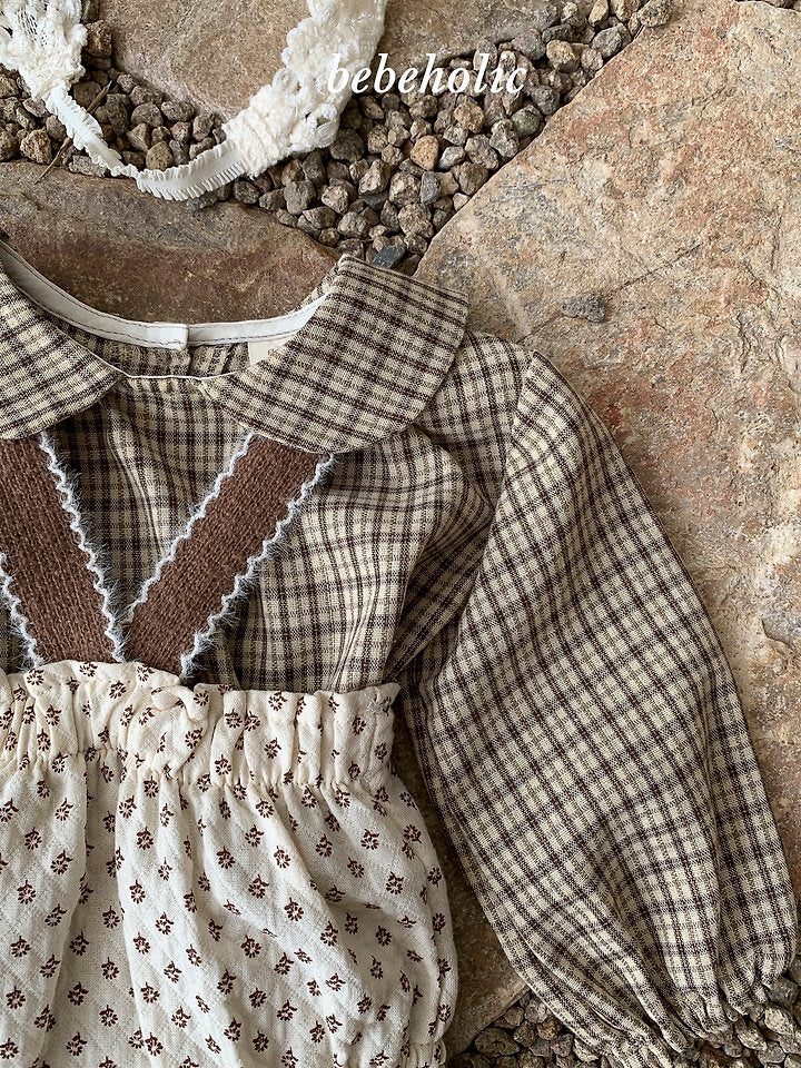 Little Foxx – Leaf Suspender Bloomers