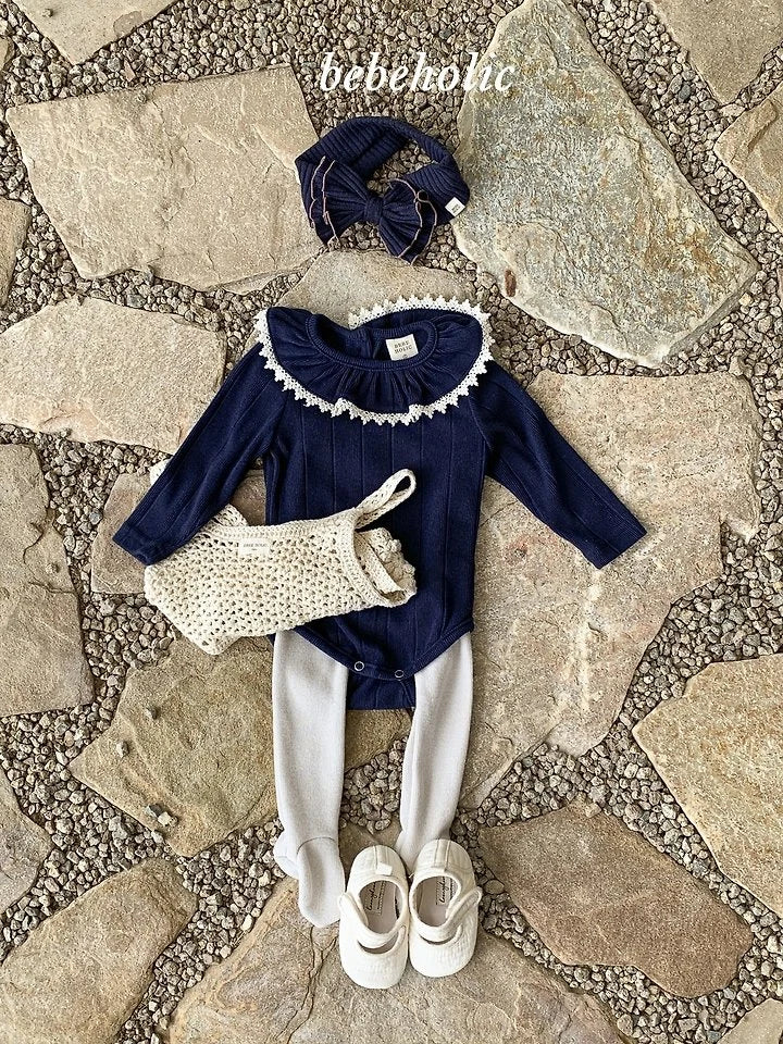 Little Foxx – Via Ruffle Suit