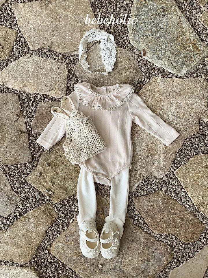 Little Foxx – Via Ruffle Suit