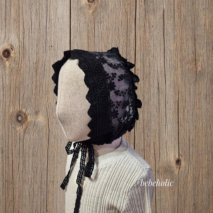 Little Foxx – Ruby Bonnet