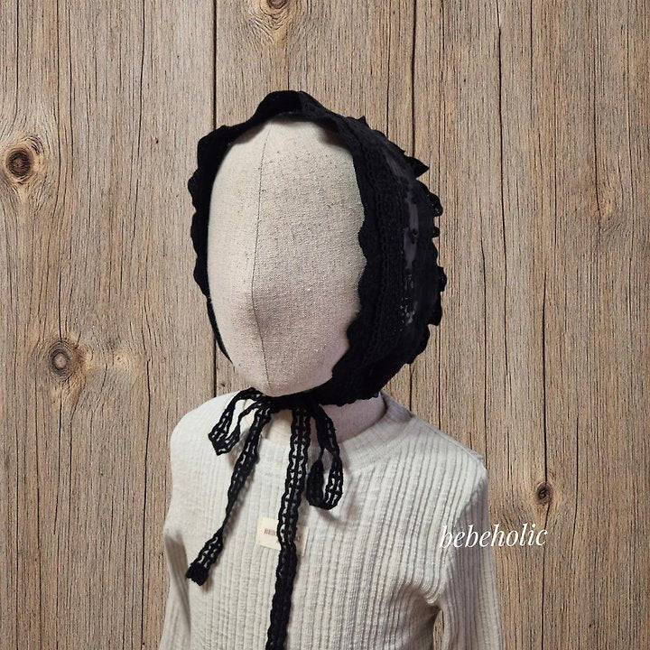 Little Foxx – Ruby Bonnet
