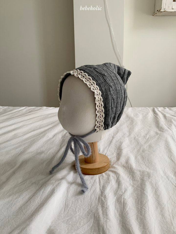 Little Foxx – Cable Knit Bonnet
