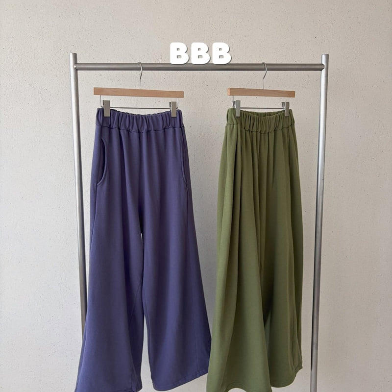 Little Foxx – Adult Nuni Jogger Pants