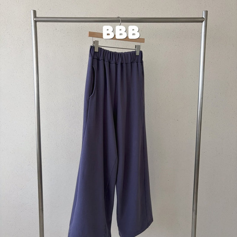 Little Foxx – Adult Nuni Jogger Pants