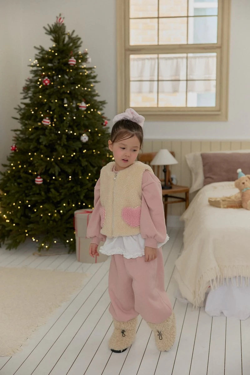 Little Foxx – Monggle Fur Vest + Warmer Set