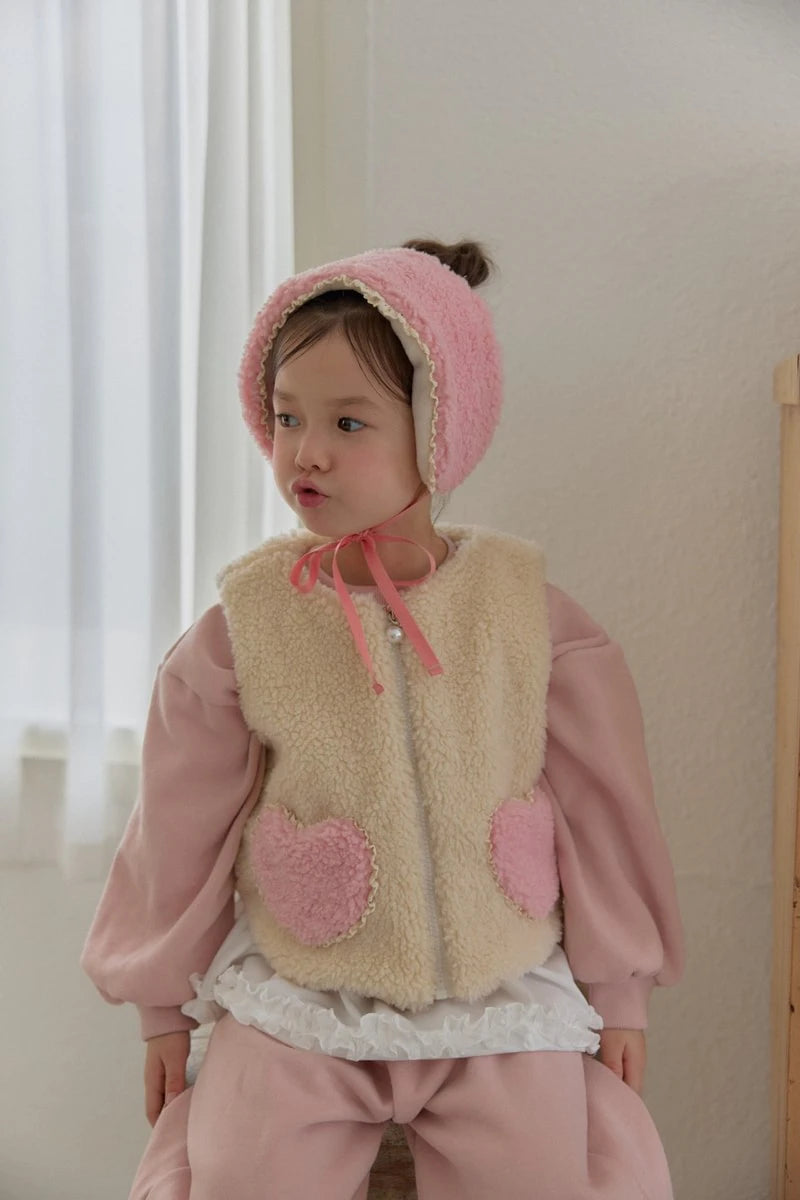 Little Foxx – Monggle Fur Vest + Warmer Set