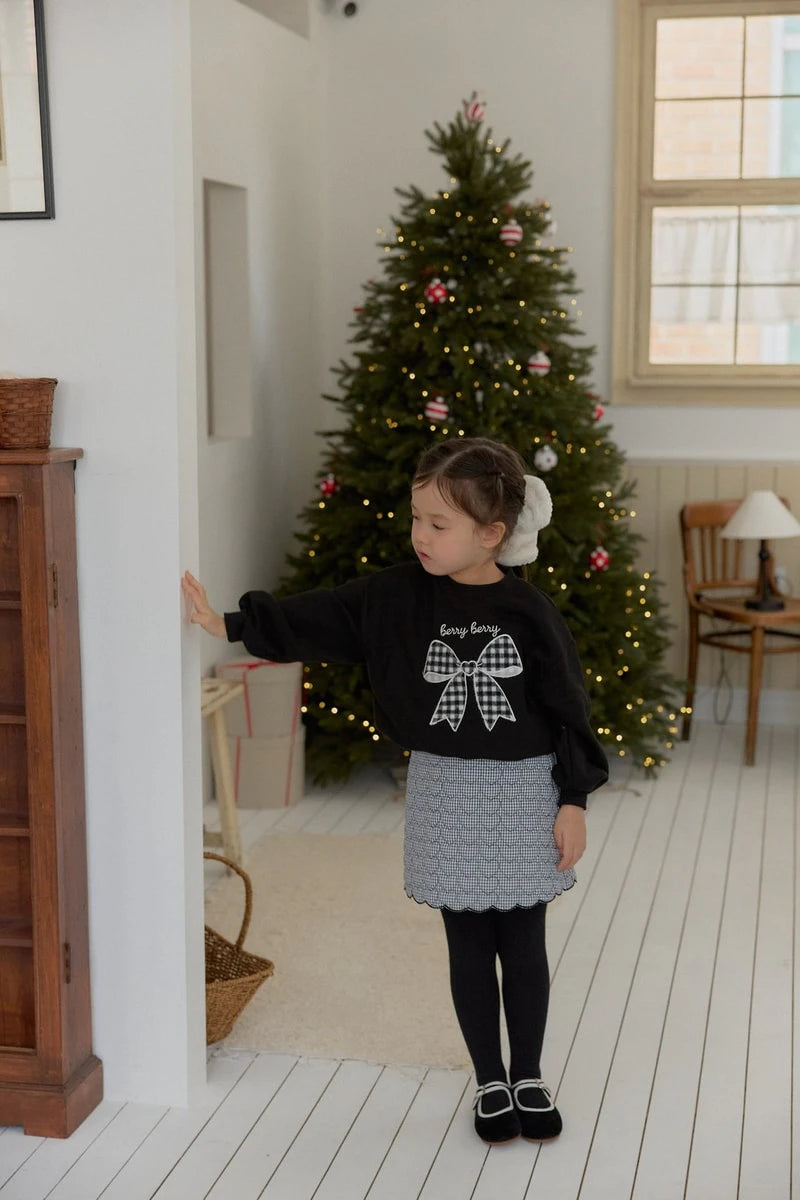Little Foxx – Heart Scallop Skirt