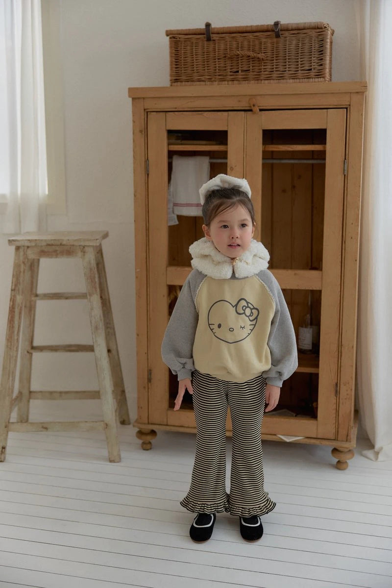 Little Foxx – Meow It’s You Gram Sweatshirt