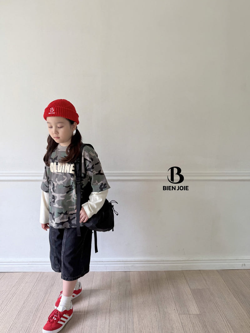 Little Foxx – Among Double Tee